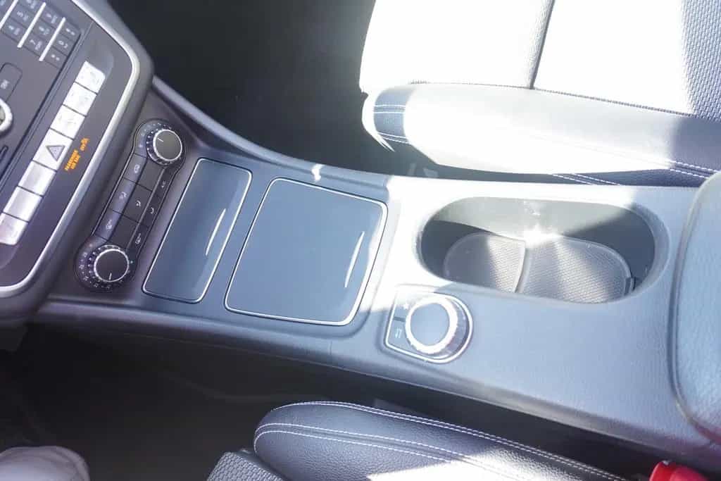 Mercedes-Benz CLA-Class 180 SB LED Navi Pano AHK Kamera Tempomat PDC 10/2018-photo-24