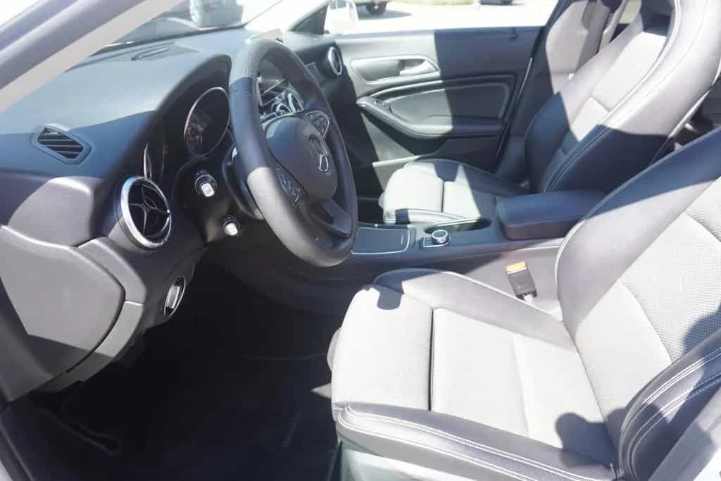 Mercedes-Benz CLA-Class 180 SB LED Navi Pano AHK Kamera Tempomat PDC 10/2018-photo-28