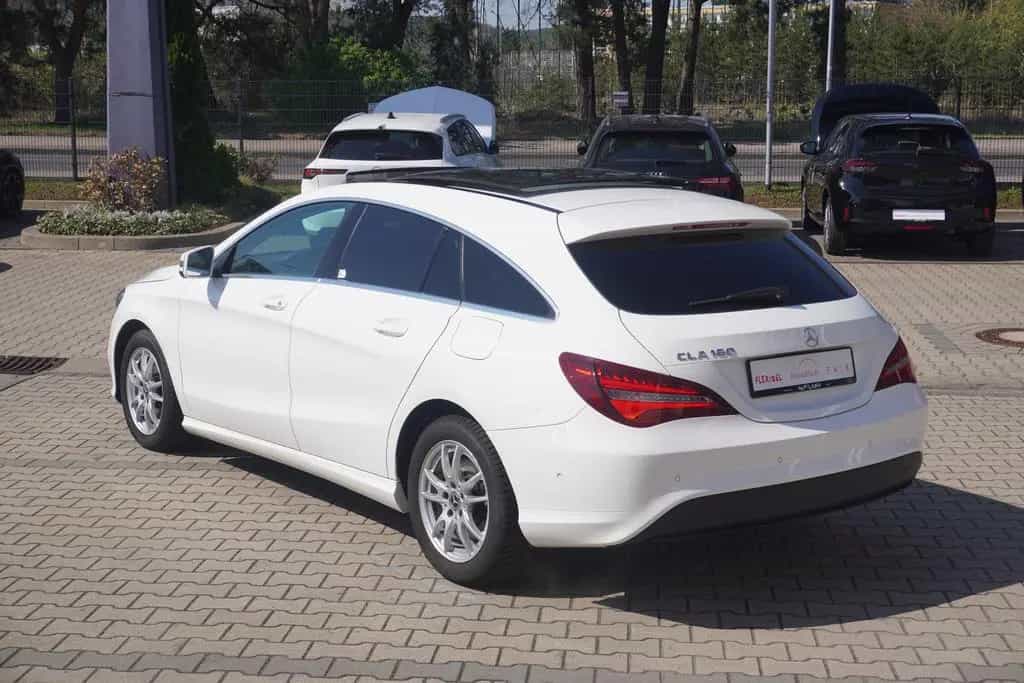 Mercedes-Benz CLA-Class 180 SB LED Navi Pano AHK Kamera Tempomat PDC 10/2018-photo-7