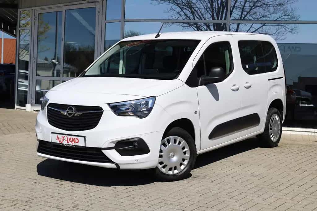 Opel Combo 1.2 Edition Klima DAB USB PDC Kamera AHK 10/2022-photo-1