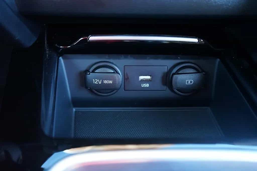 Kia XCeed 1.4 T-GDI Sitzheizung AHK Lenkradheizung 11/2019-photo-15