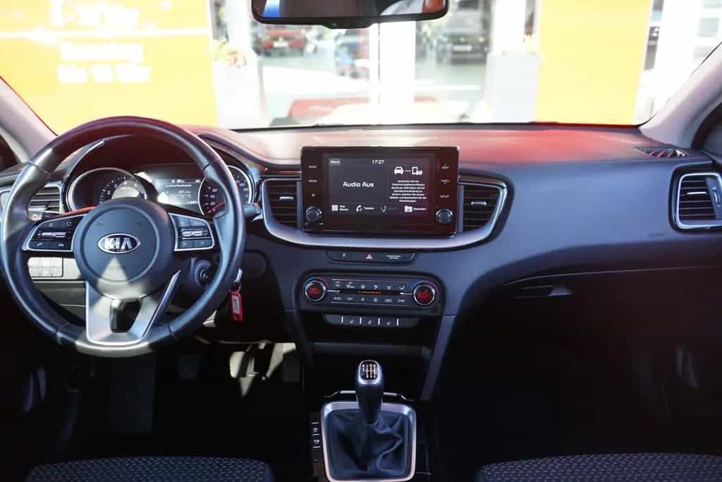 Kia XCeed 1.4 T-GDI Sitzheizung AHK Lenkradheizung 11/2019-photo-9