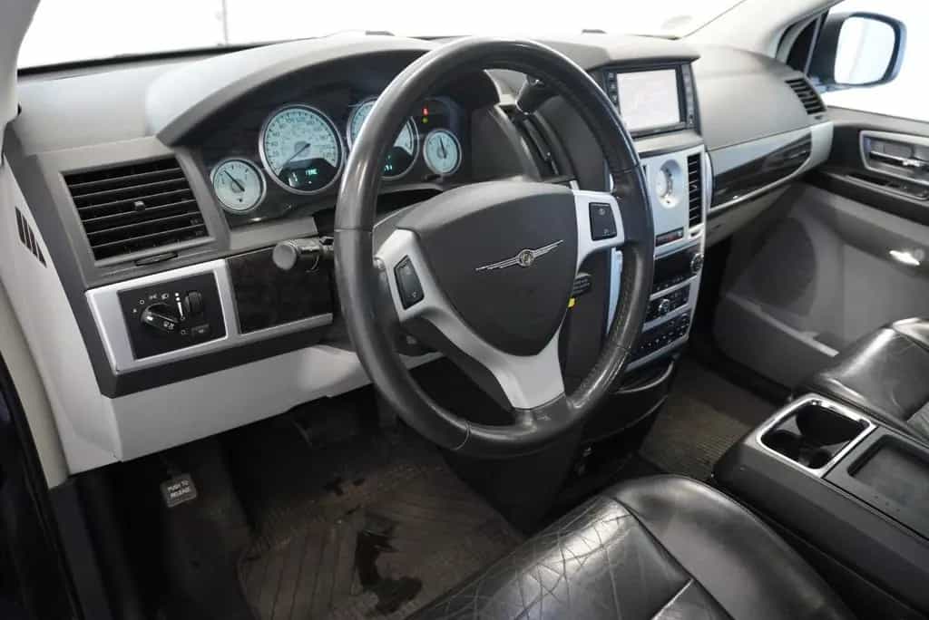 Chrysler Grand Voyager 2,8 CRD 7PERS AUT. 10/2010-photo-13