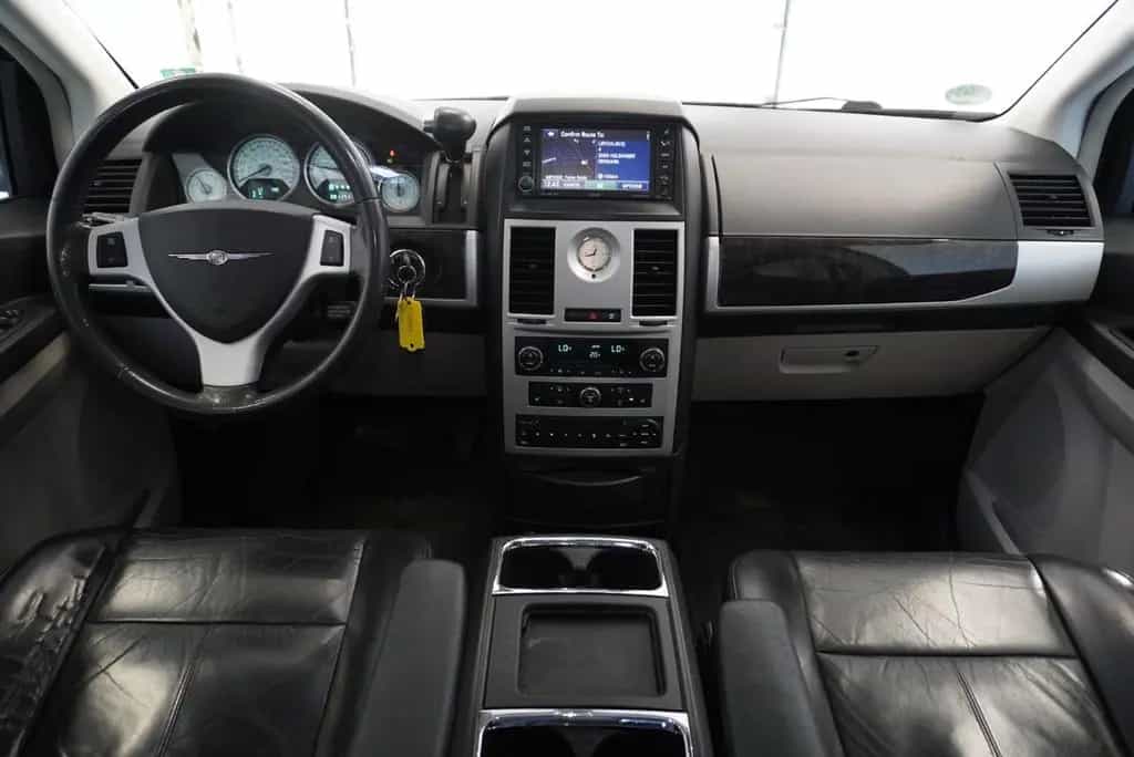 Chrysler Grand Voyager 2,8 CRD 7PERS AUT. 10/2010-photo-14