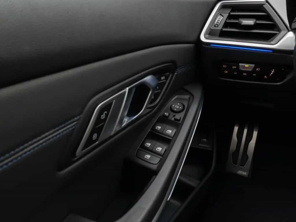 BMW 3 Series 320i M Sport Panorama Kamera HUD DAB HiFi Laser 01/2020-photo-31
