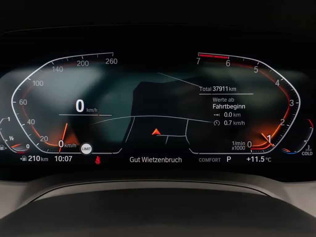BMW 3 Series 320i M Sport Panorama Kamera HUD DAB HiFi Laser 01/2020-photo-42