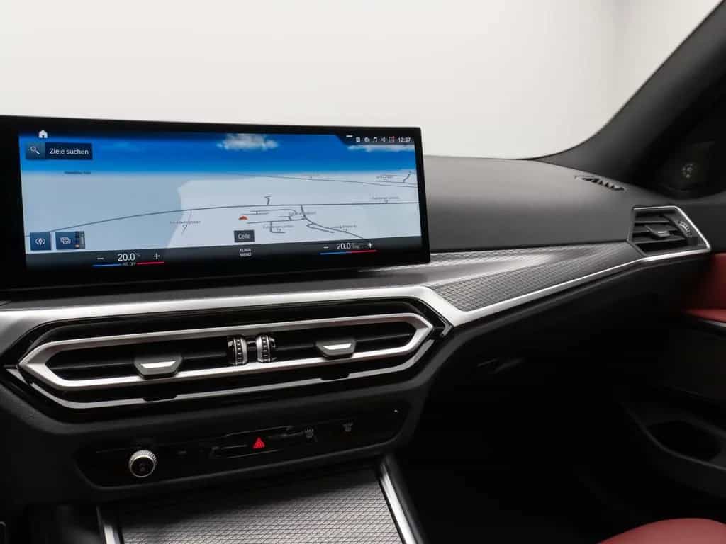 BMW 3 Series 330i M Sport Panorama Kamera DAB H/K DrivAssist 01/2023-photo-19