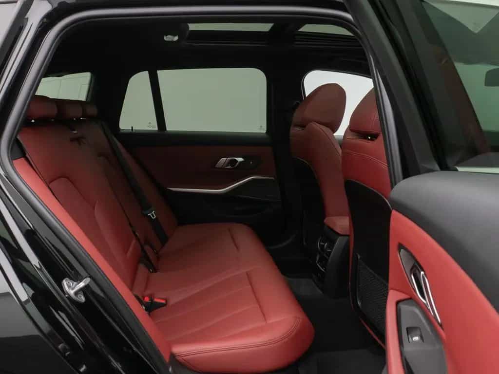 BMW 3 Series 330i M Sport Panorama Kamera DAB H/K DrivAssist 01/2023-photo-24