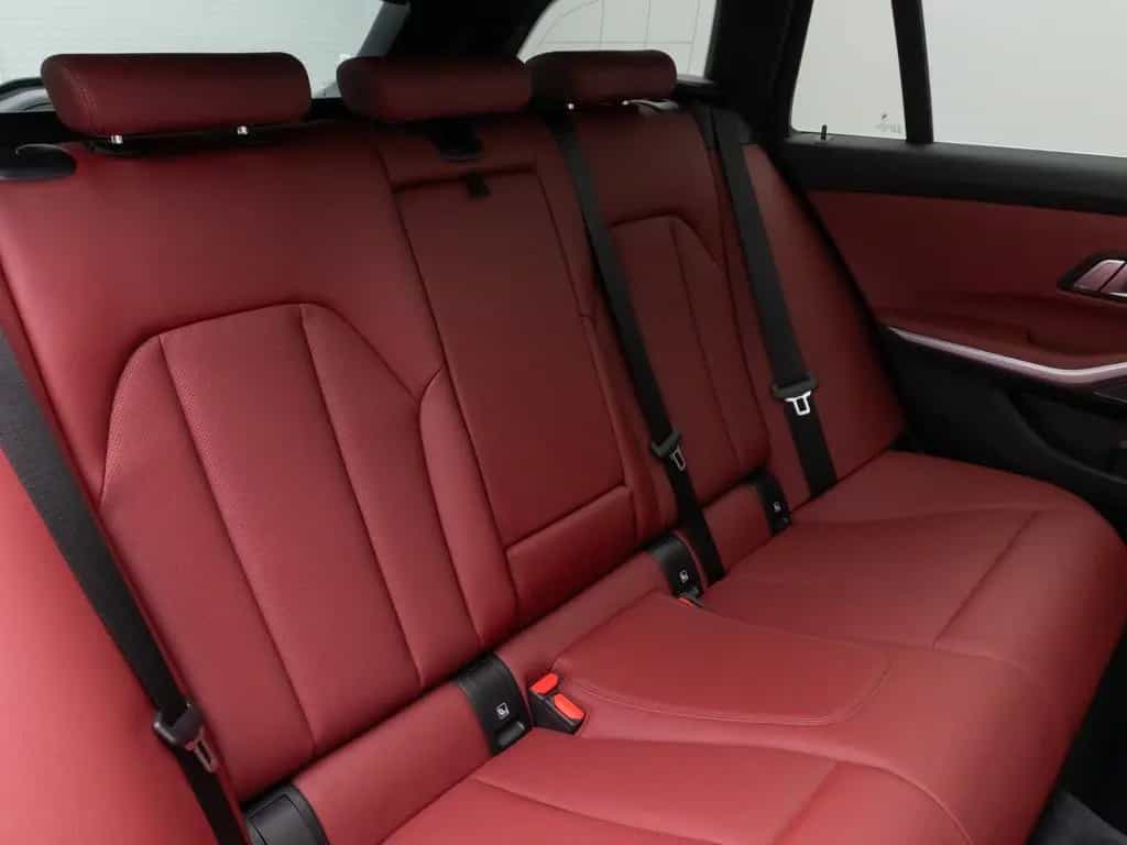 BMW 3 Series 330i M Sport Panorama Kamera DAB H/K DrivAssist 01/2023-photo-27