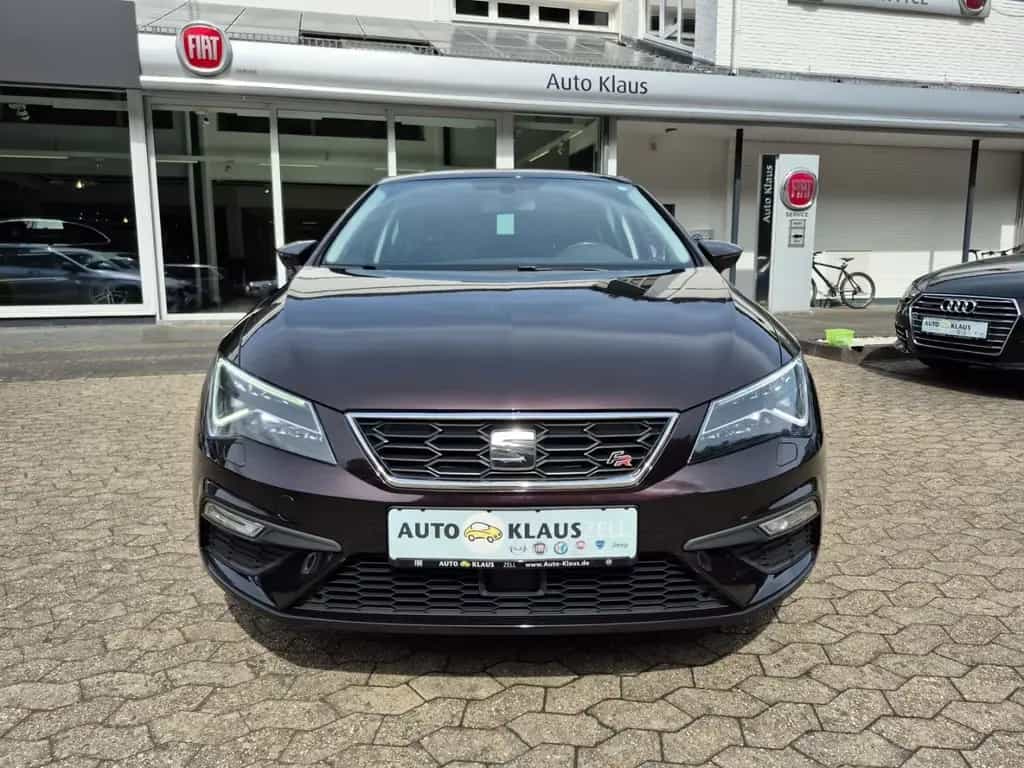 Seat Leon FR Schiebedach Leder LED Nav FRPlus PDC 08/2018-photo-16