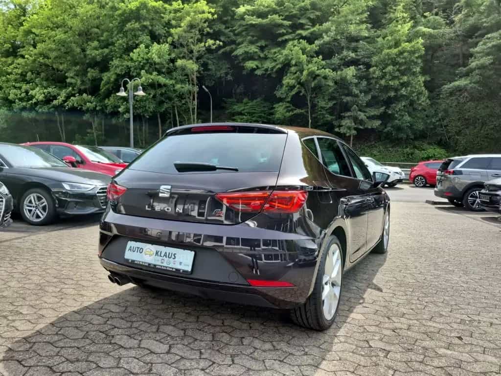 Seat Leon FR Schiebedach Leder LED Nav FRPlus PDC 08/2018-photo-2