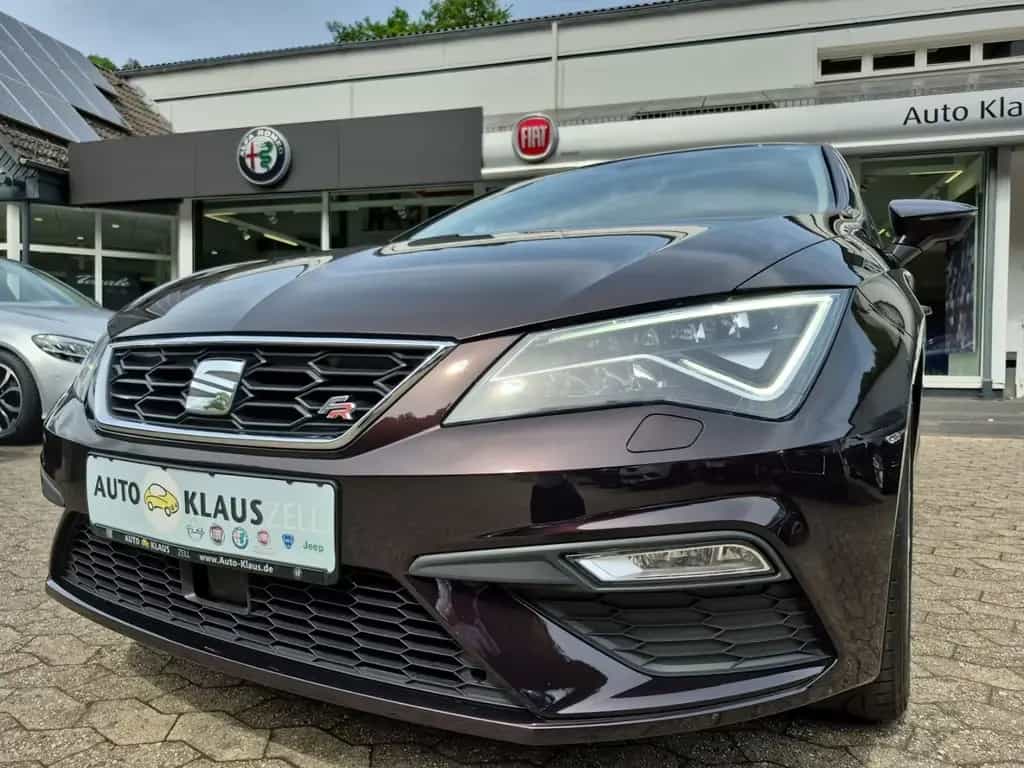 Seat Leon FR Schiebedach Leder LED Nav FRPlus PDC 08/2018-photo-5