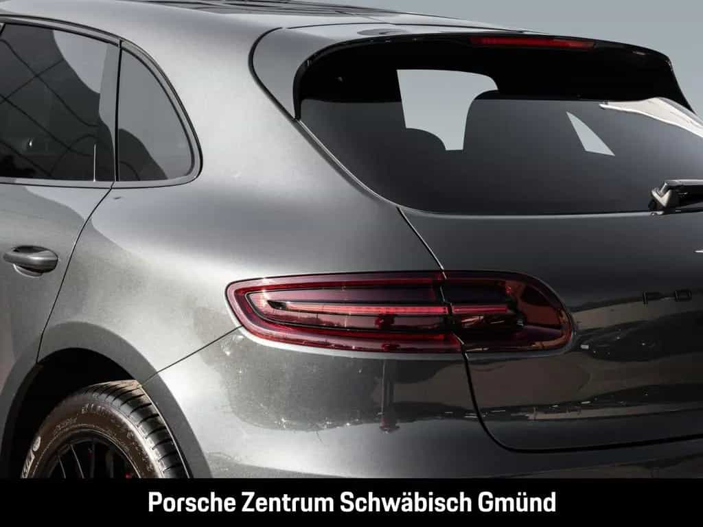 Porsche Macan GTS Panoramadach Sportabgasanlage BOSE 02/2018-photo-15