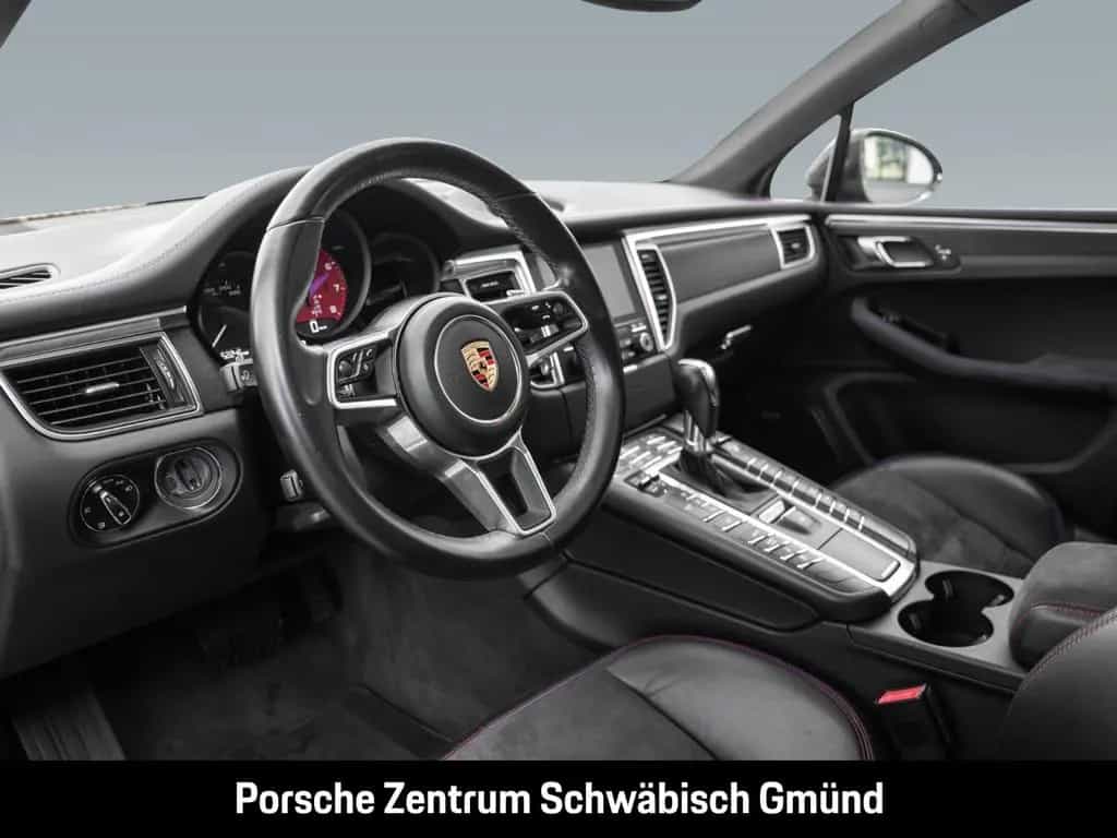 Porsche Macan GTS Panoramadach Sportabgasanlage BOSE 02/2018-photo-3