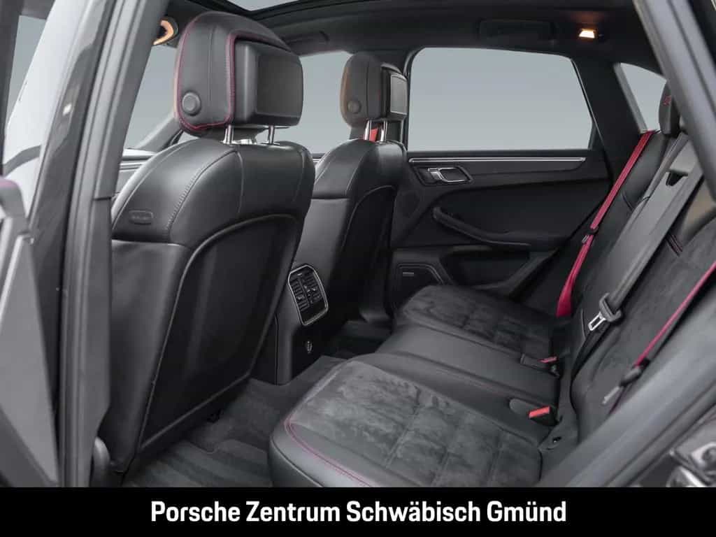 Porsche Macan GTS Panoramadach Sportabgasanlage BOSE 02/2018-photo-6