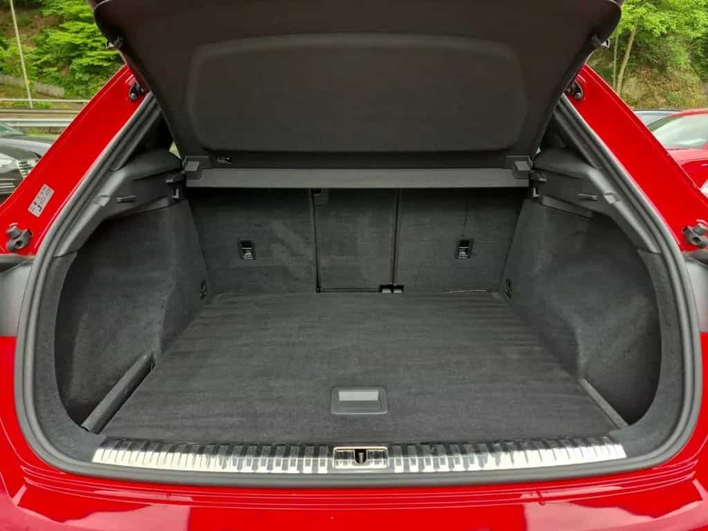 Audi Q3 35 TDI S-line AHK Matrix MMI Ambi Assistenzpa 11/2019-photo-13
