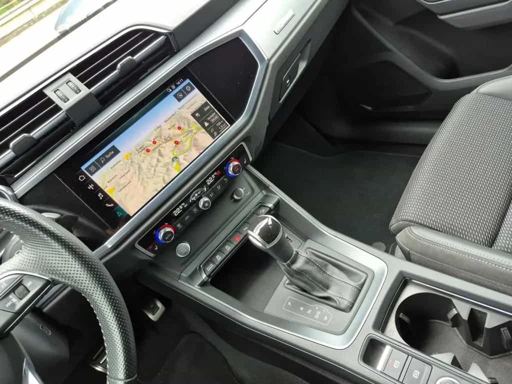 Audi Q3 35 TDI S-line AHK Matrix MMI Ambi Assistenzpa 11/2019-photo-22