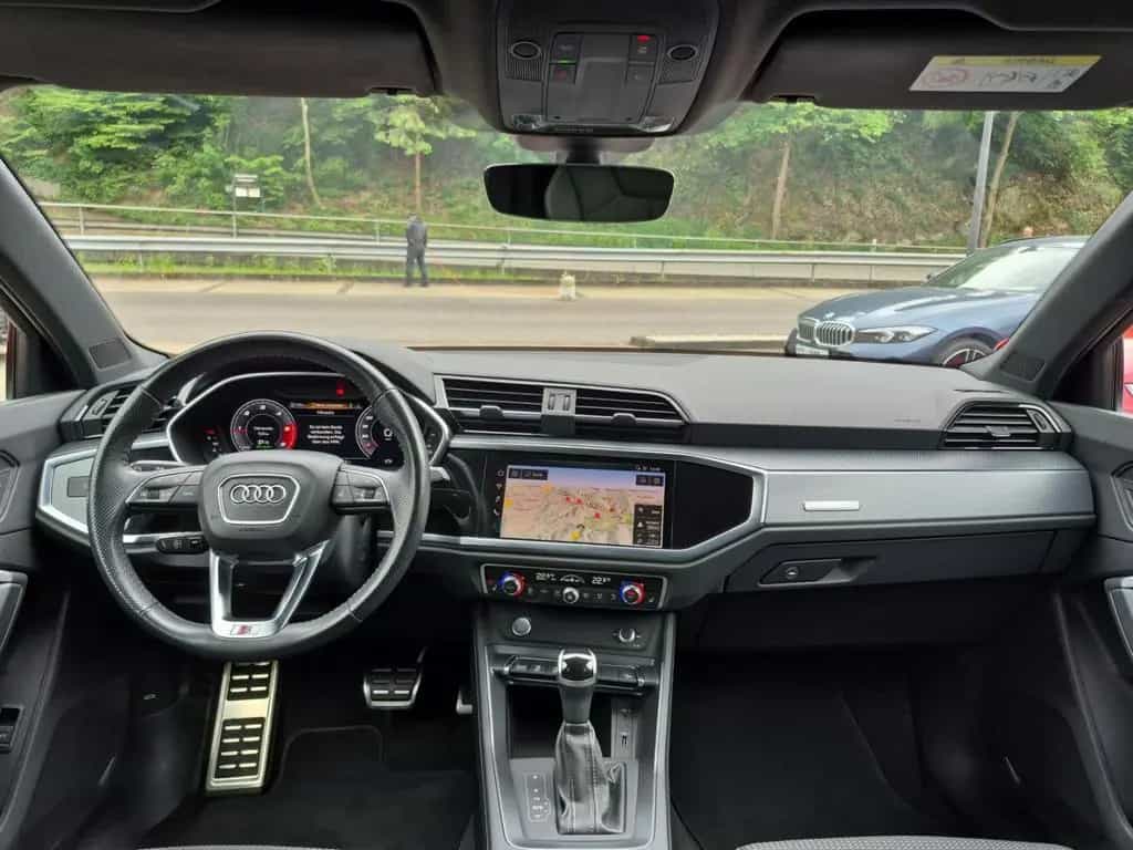 Audi Q3 35 TDI S-line AHK Matrix MMI Ambi Assistenzpa 11/2019-photo-8