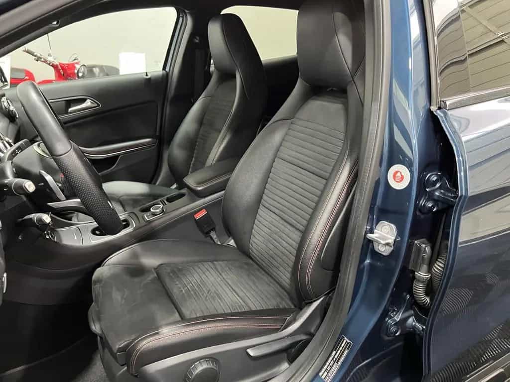 Mercedes-Benz GLA 180 AMG-Line Autom. *Keyless *SHZ *RFK 03/2019-photo-20
