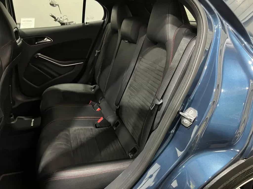 Mercedes-Benz GLA 180 AMG-Line Autom. *Keyless *SHZ *RFK 03/2019-photo-22