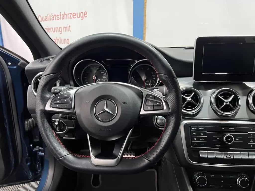 Mercedes-Benz GLA 180 AMG-Line Autom. *Keyless *SHZ *RFK 03/2019-photo-25