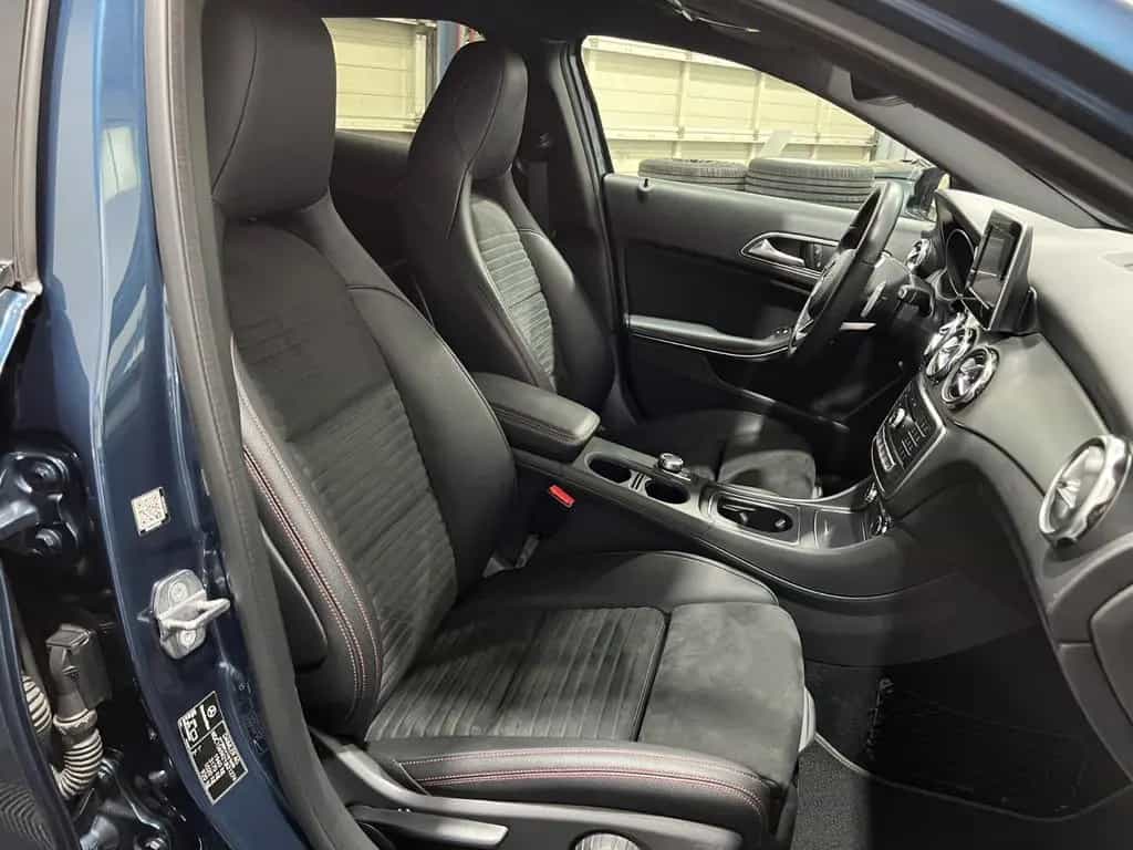 Mercedes-Benz GLA 180 AMG-Line Autom. *Keyless *SHZ *RFK 03/2019-photo-35