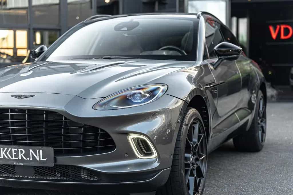 Aston Martin DBX 1/500 | Pano Roof | 4x Seat Ventilation 12/2020-photo-12