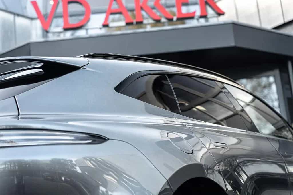 Aston Martin DBX 1/500 | Pano Roof | 4x Seat Ventilation 12/2020-photo-24