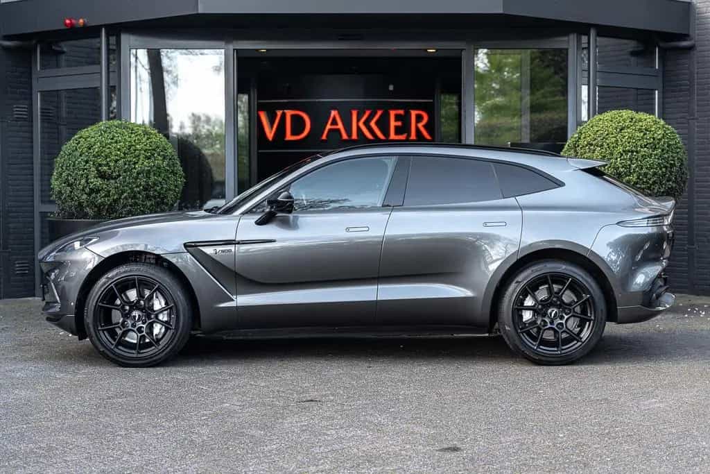 Aston Martin DBX 1/500 | Pano Roof | 4x Seat Ventilation 12/2020-photo-5
