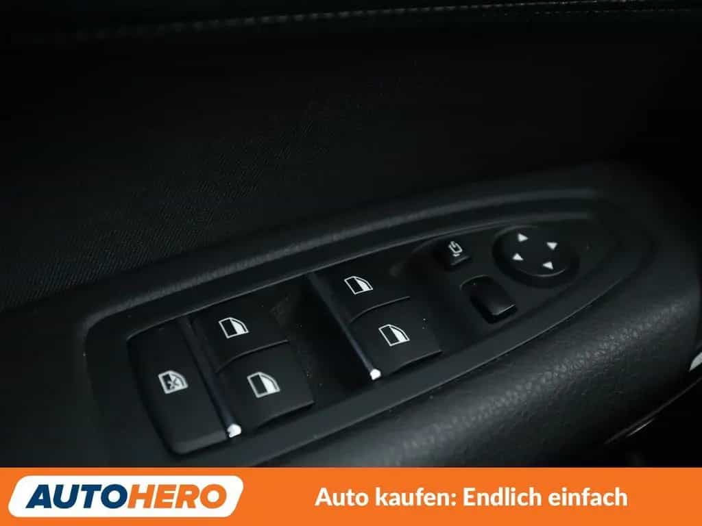 BMW 1 Series 118i Edition Sport Line Shadow Aut*NAVI*LED*PDC* 08/2018-photo-24