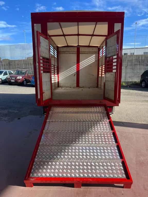 Iveco Daily 35c13 trasporto animali vivi patente 04/2002-photo-6