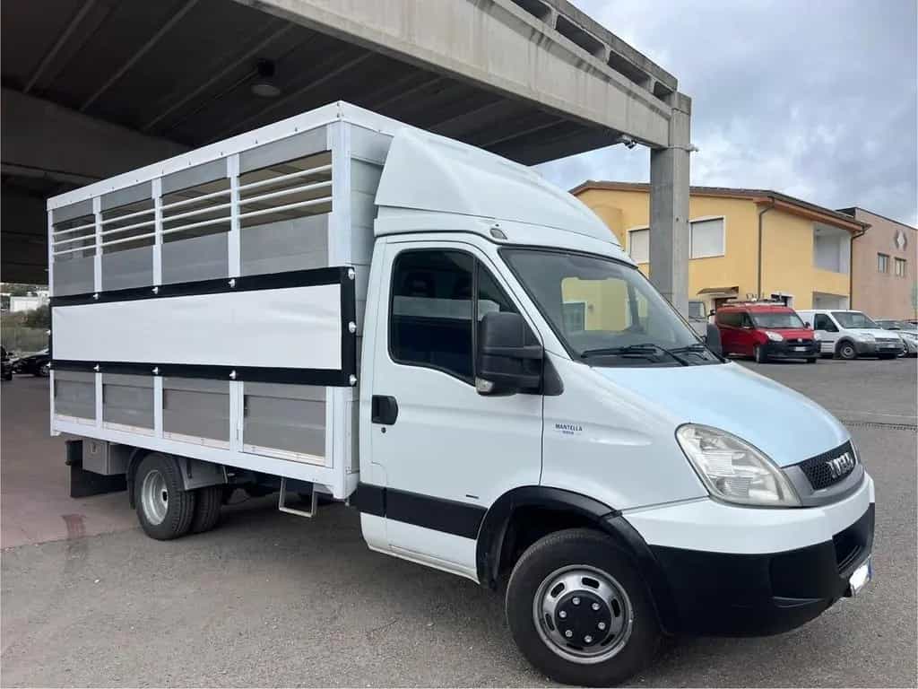 Iveco Daily 35C18 3.0 180cv trasporto animali pa 02/2008-photo-0