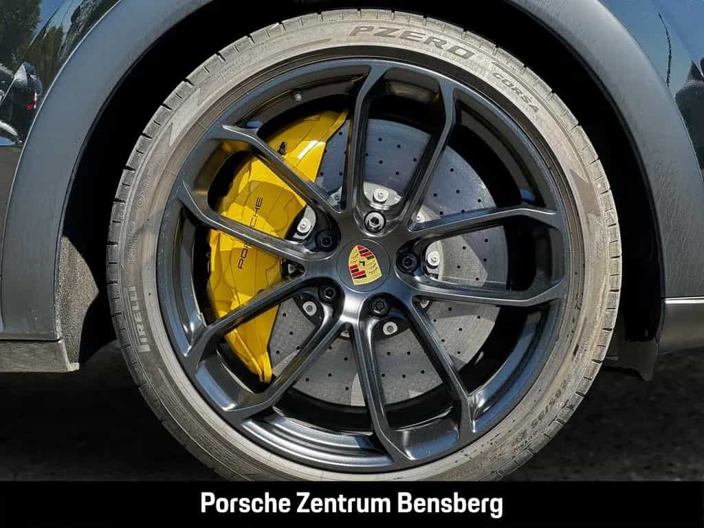 Porsche Cayenne Turbo GT 06/2023-photo-13