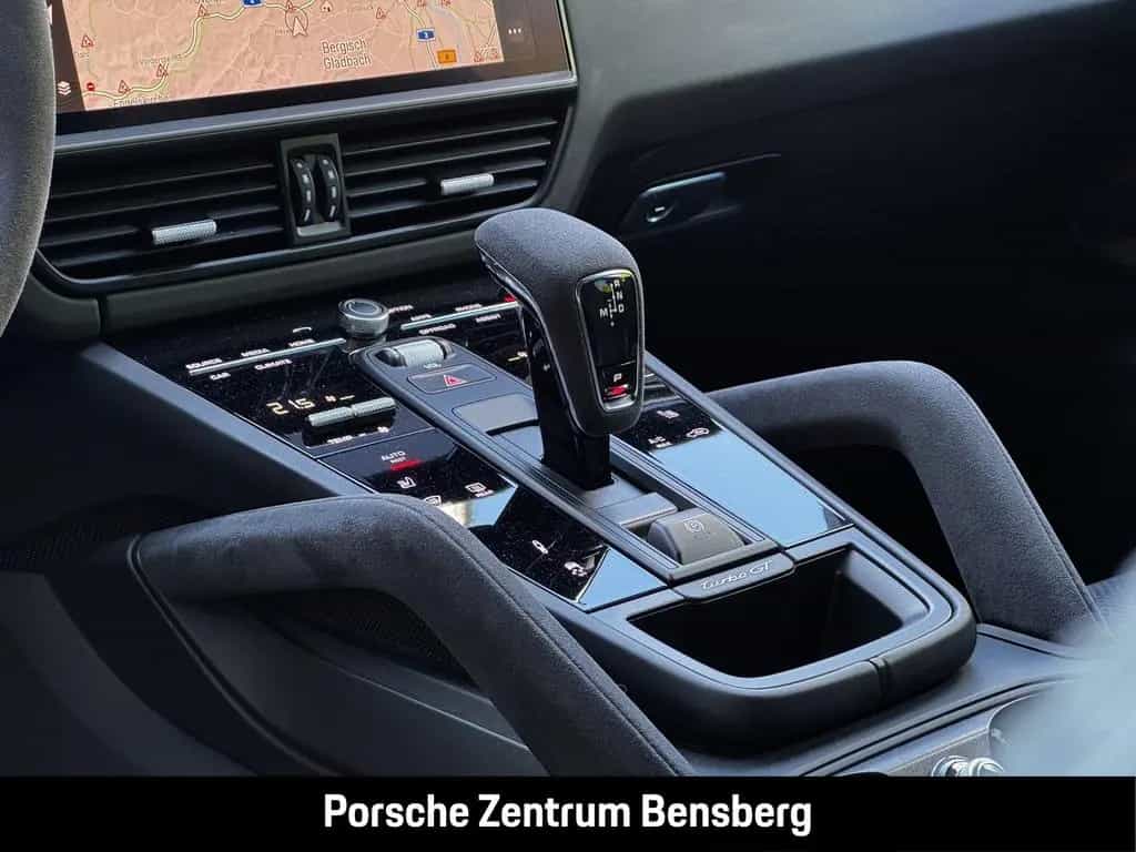 Porsche Cayenne Turbo GT 06/2023-photo-26
