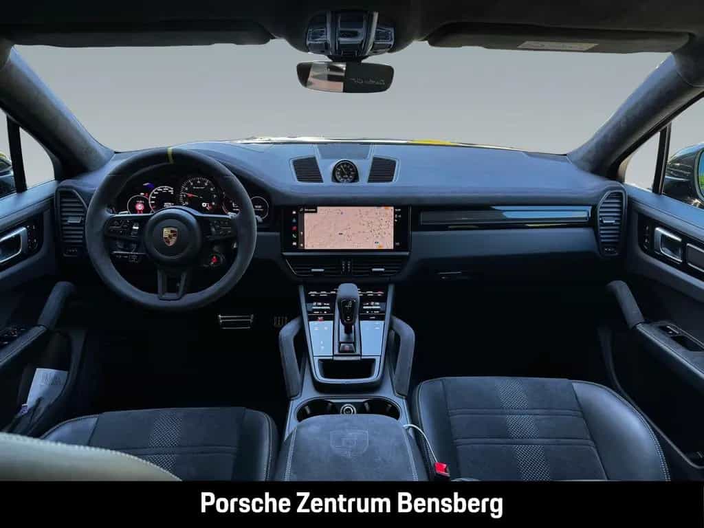 Porsche Cayenne Turbo GT 06/2023-photo-28