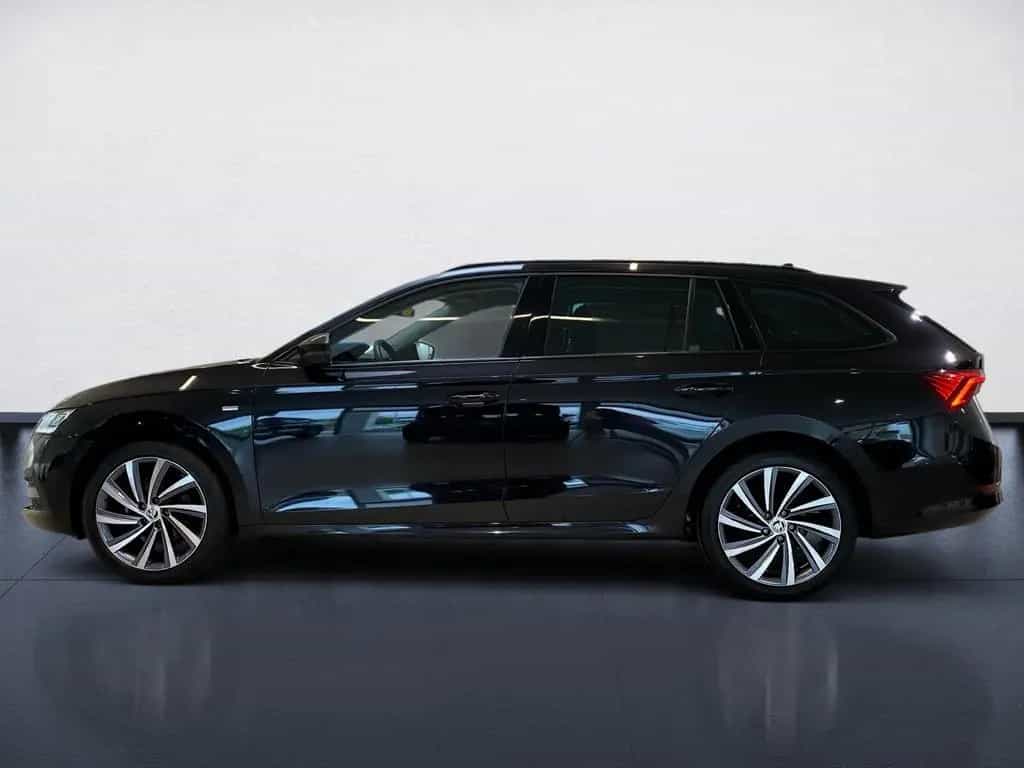 Skoda Octavia Combi Ambition 1.5 TSI e-TEC 4xSHZ AUT 04/2022-photo-2
