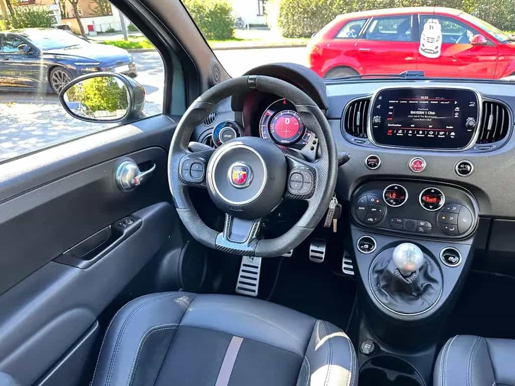 Abarth 695 70th Anniversario G-Tech EVO 240PS  mit Tüv 12/2019-photo-29