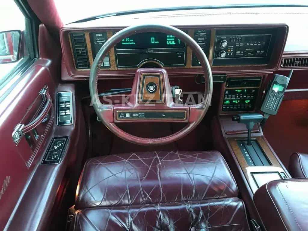 Cadillac Seville 4,5 V8 AUT.*OLDTIMER*H ZULASSUNG LEDER 07/1989-photo-20