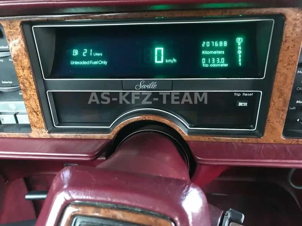 Cadillac Seville 4,5 V8 AUT.*OLDTIMER*H ZULASSUNG LEDER 07/1989-photo-26