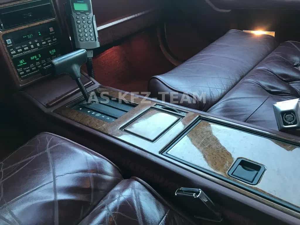 Cadillac Seville 4,5 V8 AUT.*OLDTIMER*H ZULASSUNG LEDER 07/1989-photo-30