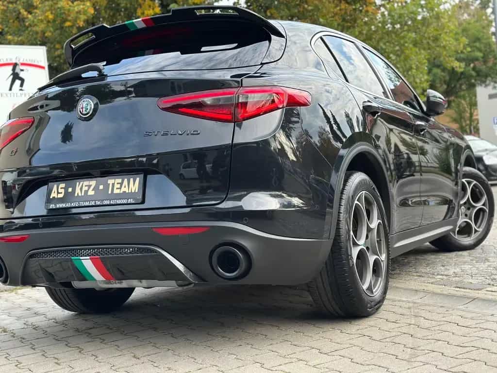 Alfa Romeo Stelvio Super Q4 2,0 Ben 280 Ps Led Acc Kamera 07/2021-photo-3
