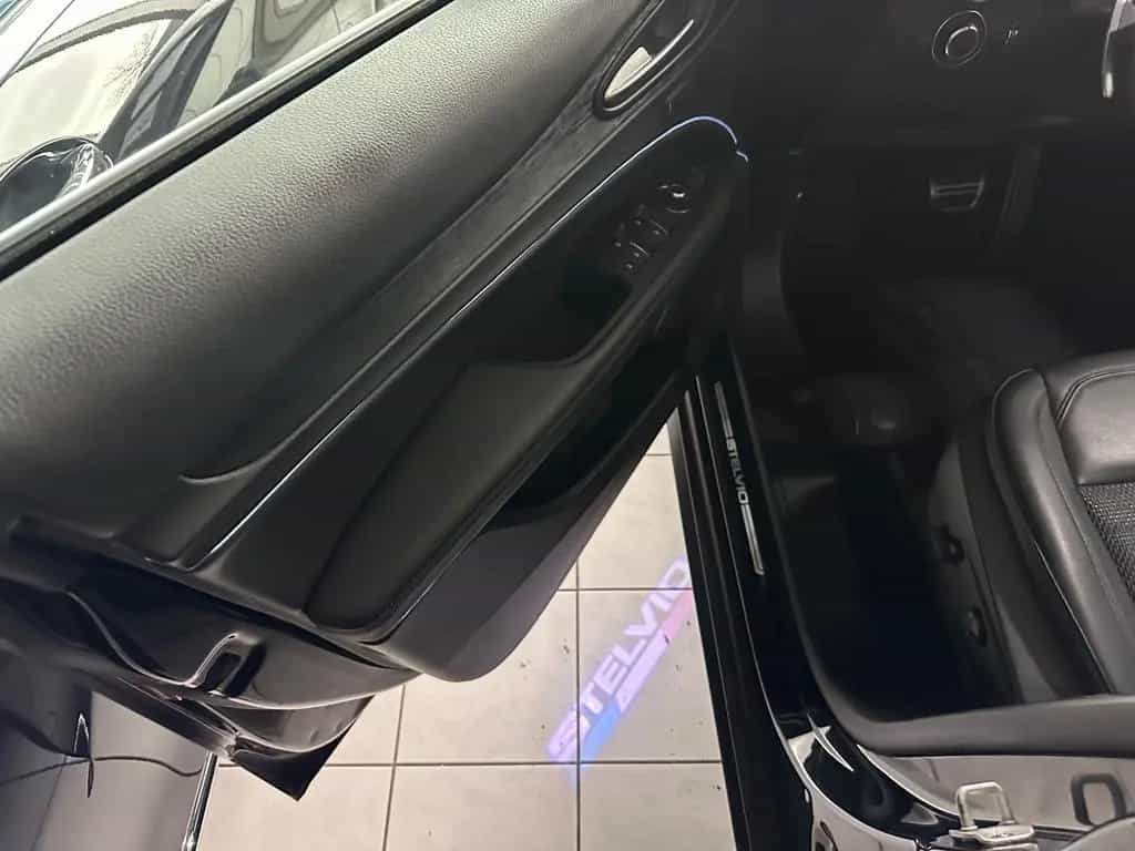 Alfa Romeo Stelvio Super Q4 2,0 Ben 280 Ps Led Acc Kamera 07/2021-photo-33