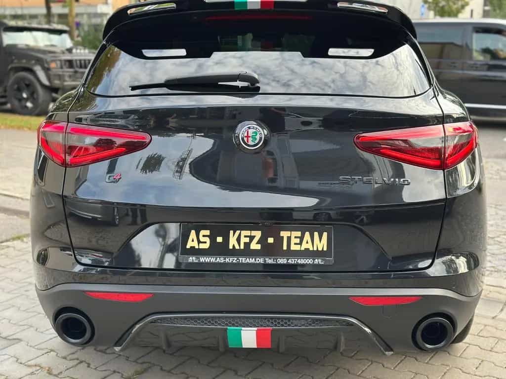 Alfa Romeo Stelvio Super Q4 2,0 Ben 280 Ps Led Acc Kamera 07/2021-photo-5