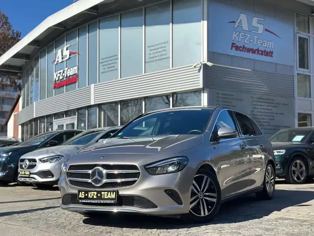 Mercedes-Benz B 200 Ben Leder Led Pdc Navi Multilenkrad Dab 07/2019-photo-0