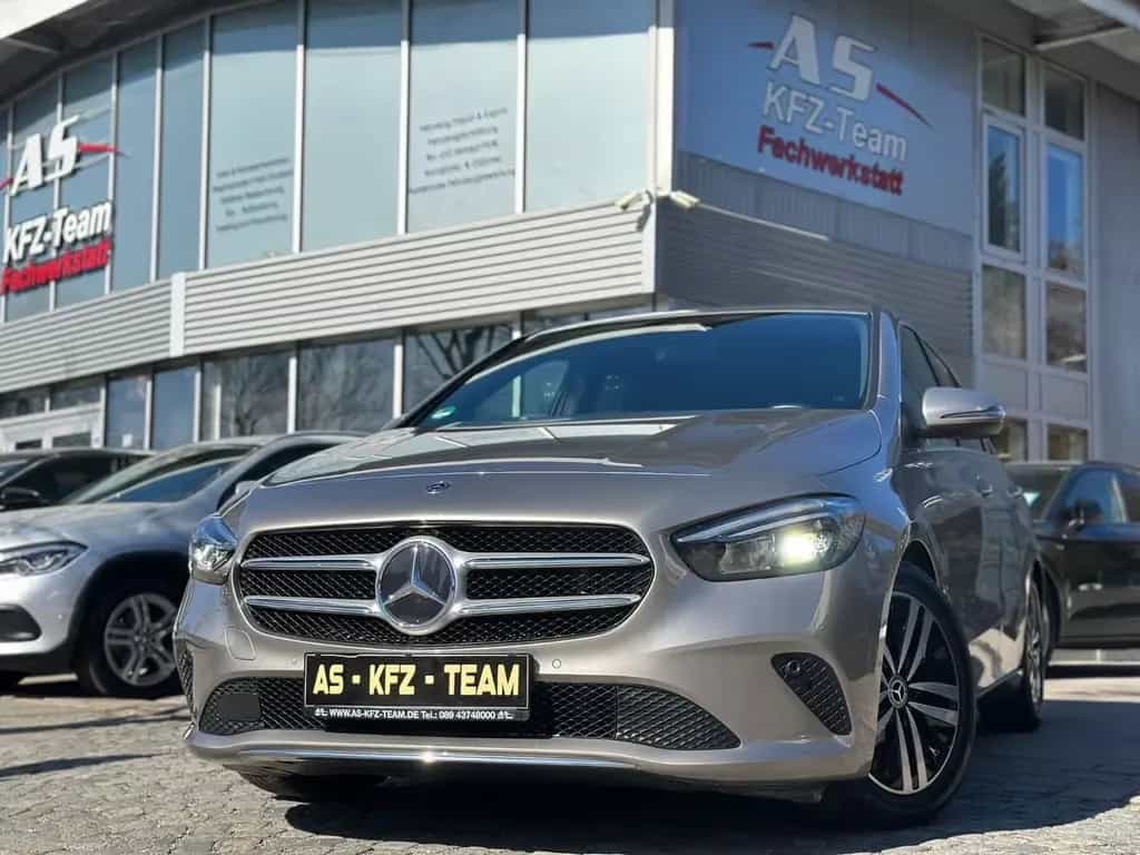 Mercedes-Benz B 200 Ben Leder Led Pdc Navi Multilenkrad Dab 07/2019-photo-1