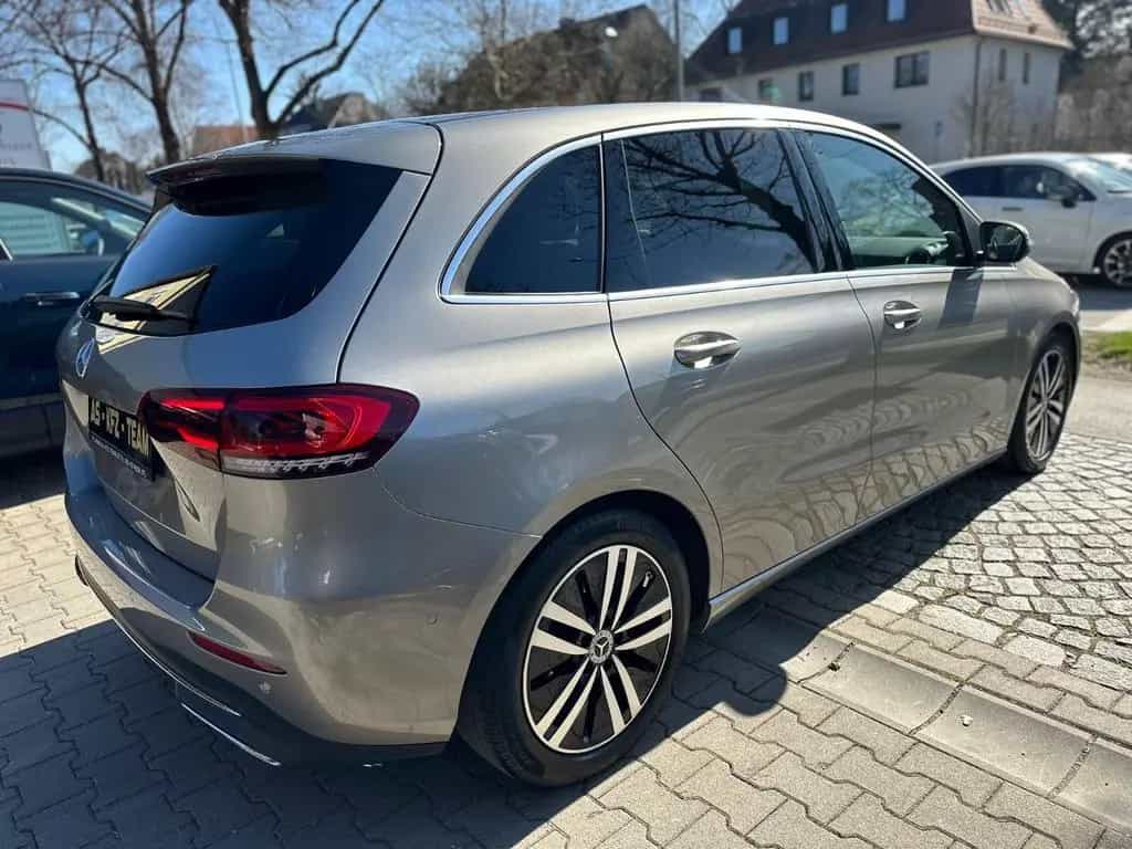 Mercedes-Benz B 200 Ben Leder Led Pdc Navi Multilenkrad Dab 07/2019-photo-11