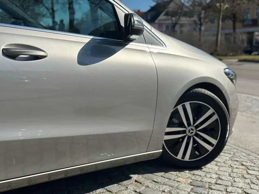 Mercedes-Benz B 200 Ben Leder Led Pdc Navi Multilenkrad Dab 07/2019-photo-12