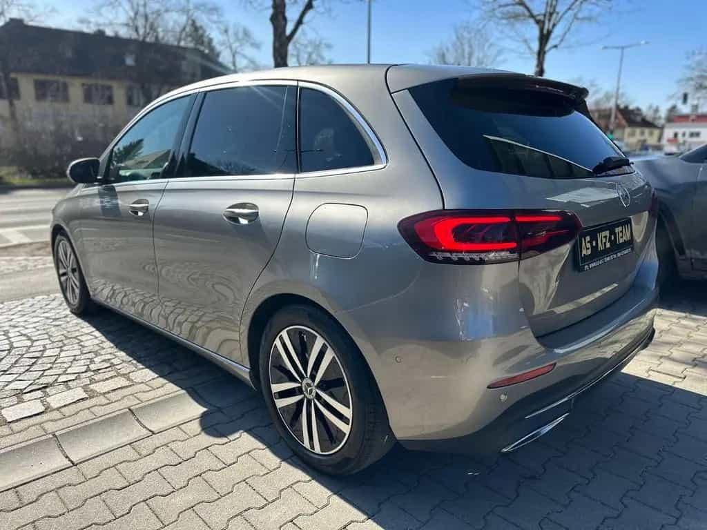 Mercedes-Benz B 200 Ben Leder Led Pdc Navi Multilenkrad Dab 07/2019-photo-8