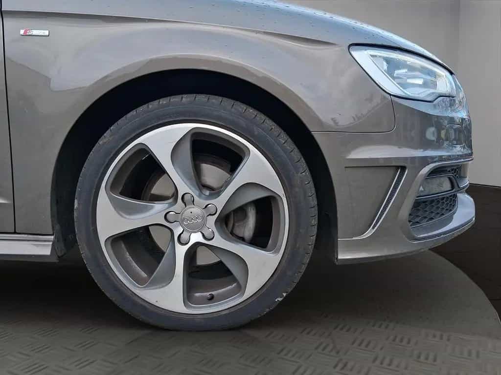 Audi A3 ambiente ultra+ALCANTARA*S-LINE*SCHECKHEFT* 08/2014-photo-29