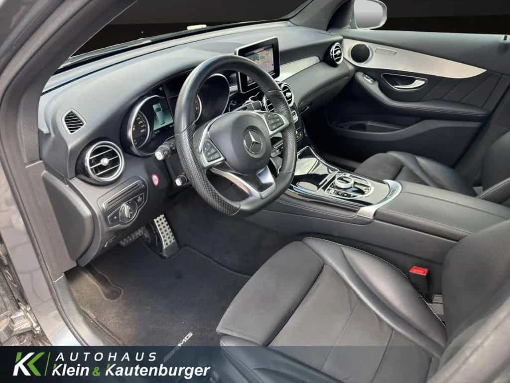 Mercedes-Benz GLC 250 AMG Line 4Matic +PANO+AHK+KAMERA+LED 01/2018-photo-10
